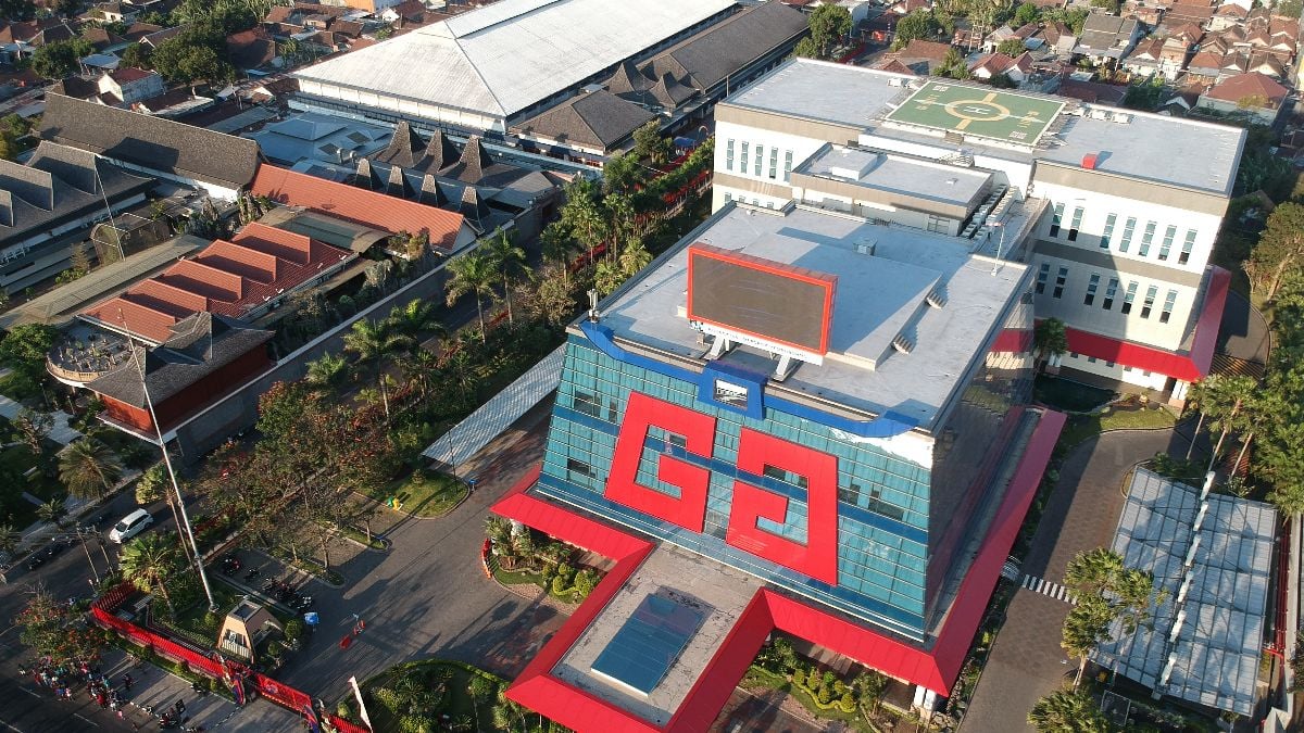 https://trenzviral.com/gudang-garam-terkapar-laba-merosot-87-dan-isu-pt-gudang-garam-phk-massal-menghantui
