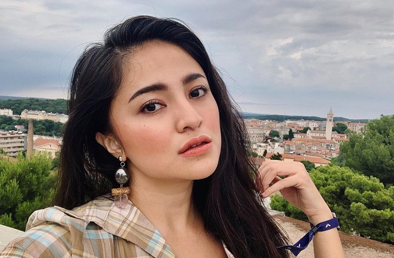 https://trenzviral.com/artis-marshanda-kisah-duka-cinta-mimpi-yang-memberi-jawaban