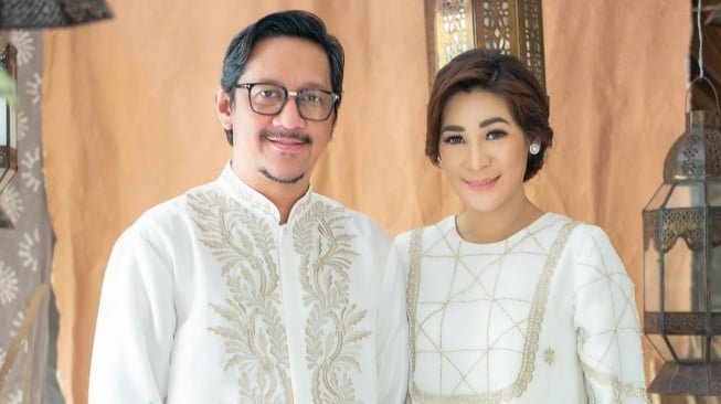 https://trenzviral.com/andre-gugat-cerai-lagi-talak-keempat-jadi-sorotan-publik