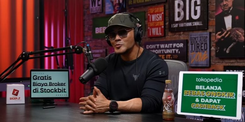 https://trenzviral.com/menelisik-penghasilan-close-the-door-deddy-corbuzier