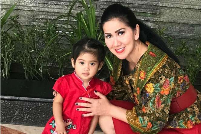https://trenzviral.com/venna-melinda-ucapkan-ultah-anaknya-vania-putri