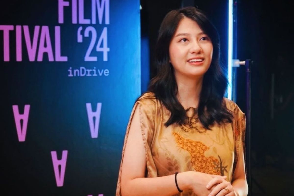 https://trenzviral.com/benturan-dua-wajah-abigail-limuria-tolak-klise-tom-lembong-diseret-skandal-import-gula