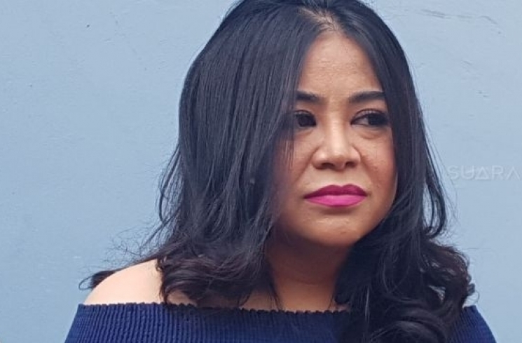 https://trenzviral.com/profil-anisa-bahar-diva-dangdut-yang-selalu-jadi-sorotan