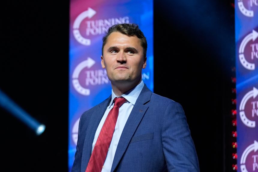 https://trenzviral.com/profil-charlie-kirk-jejak-aktivis-pro-trump-yang-mengubah-panggung-politik-muda-amerika