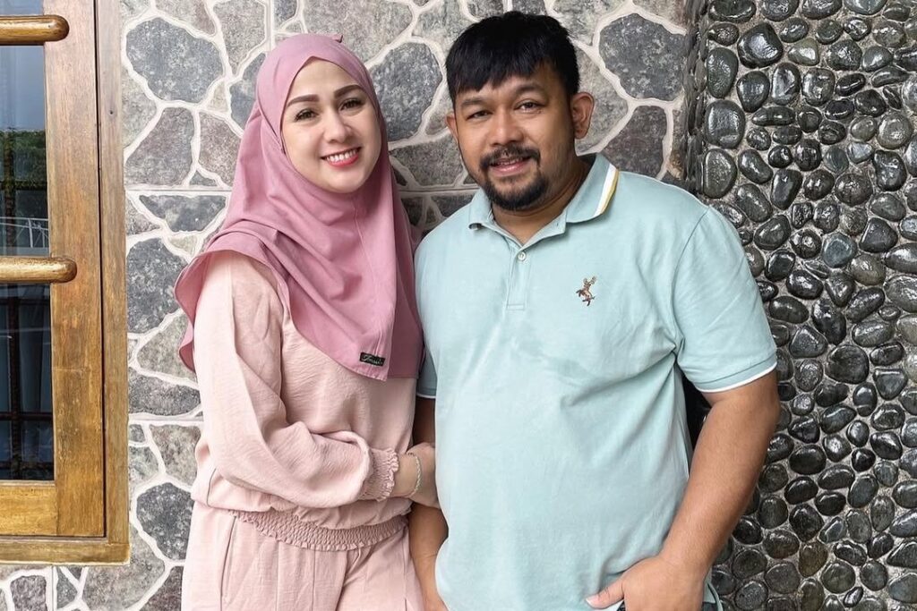 https://trenzviral.com/pelawak-bedu-gugat-cerai-istri-kisah-di-balik-keputusan
