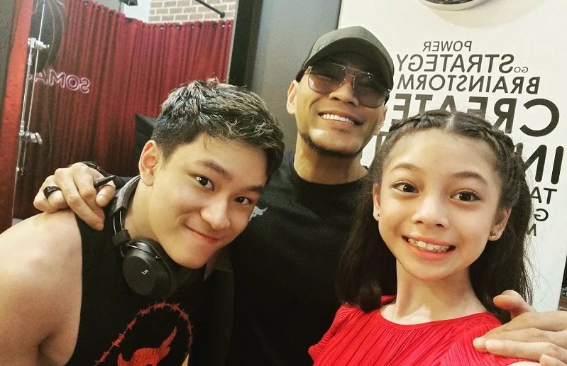 https://trenzviral.com/mengenal-profil-nada-corbuzier-si-kecil-penuh-bakat