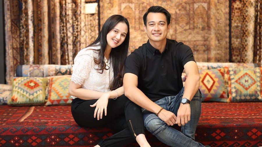potret-harmonis-eza-gionino-dan-istri-yang-sempat-tak-direstui-ibunda-4_169