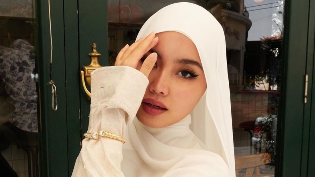 https://trenzviral.com/influencer-sahsfir-menikah-dengan-sahabat-15-tahun-sederhana-tapi-penuh-kehangatan