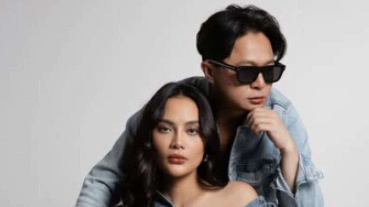 https://trenzviral.com/kisah-panjang-erika-karlina-dan-dj-bravy-dari-penolakan-hingga-lamaran-romantis-di-panggung