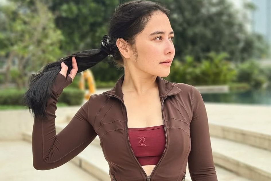 https://trenzviral.com/prilly-latuconsina-diet-clean-eating-turun-12-kg-dan-tubuh-sekarang-bikin-pangling